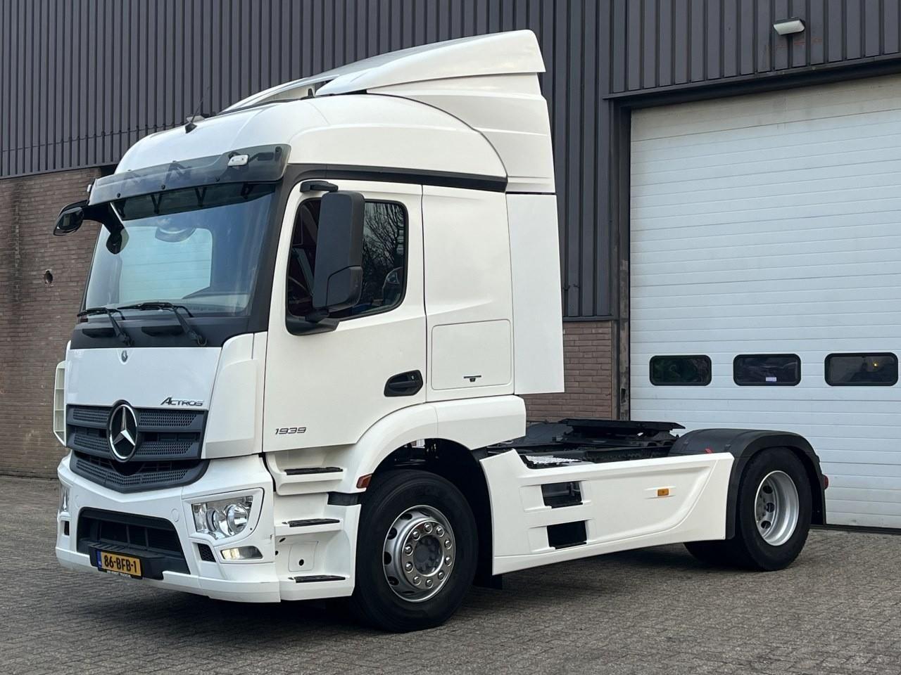 Mercedes-Benz Actros 1939 / Only 212.719 km !! / Euro6 / Full