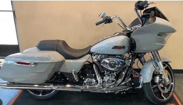 Harley-Davidson Road Glide 2025 5HD Modell 4410,- Euro Rabatt