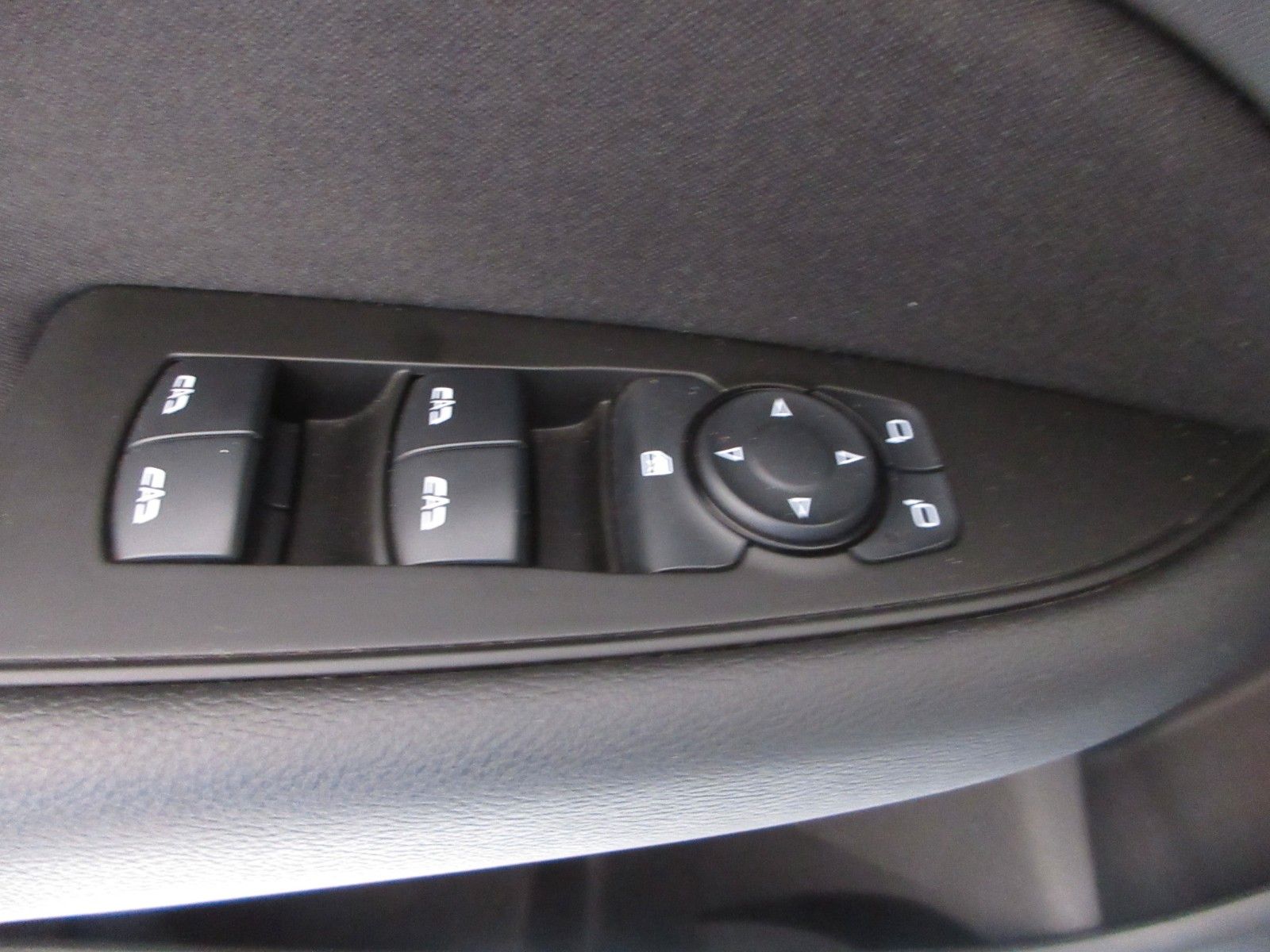 Fahrzeugabbildung Opel Insignia B 2.0D ST LED/NAVI/SHZ/LHZ/AHK