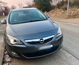 Opel Astra Kombilimousine Sports Tourer - Opel Astra aus 2010: Kombi