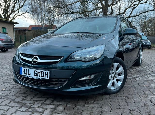 Opel Astra J Sports Tourer Style