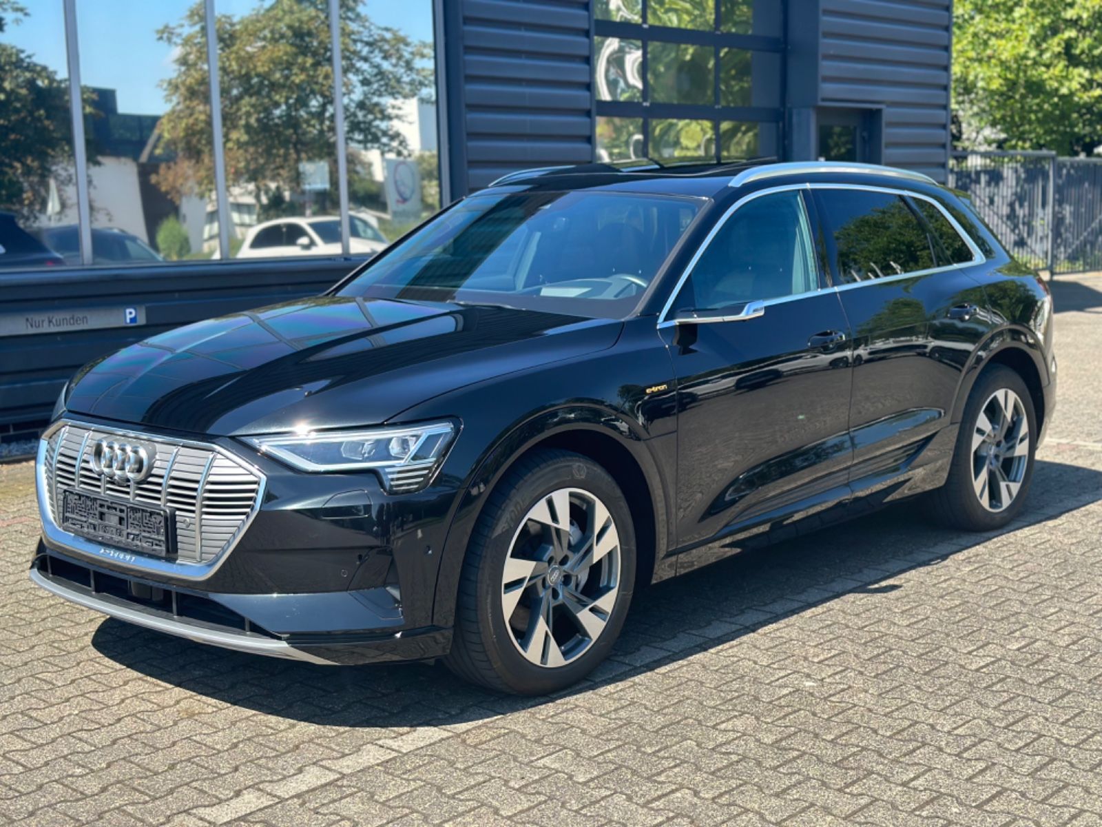 Audi e-tron 55 quattro 360 B&O SITZBEL LUFTFED PANO foto 3