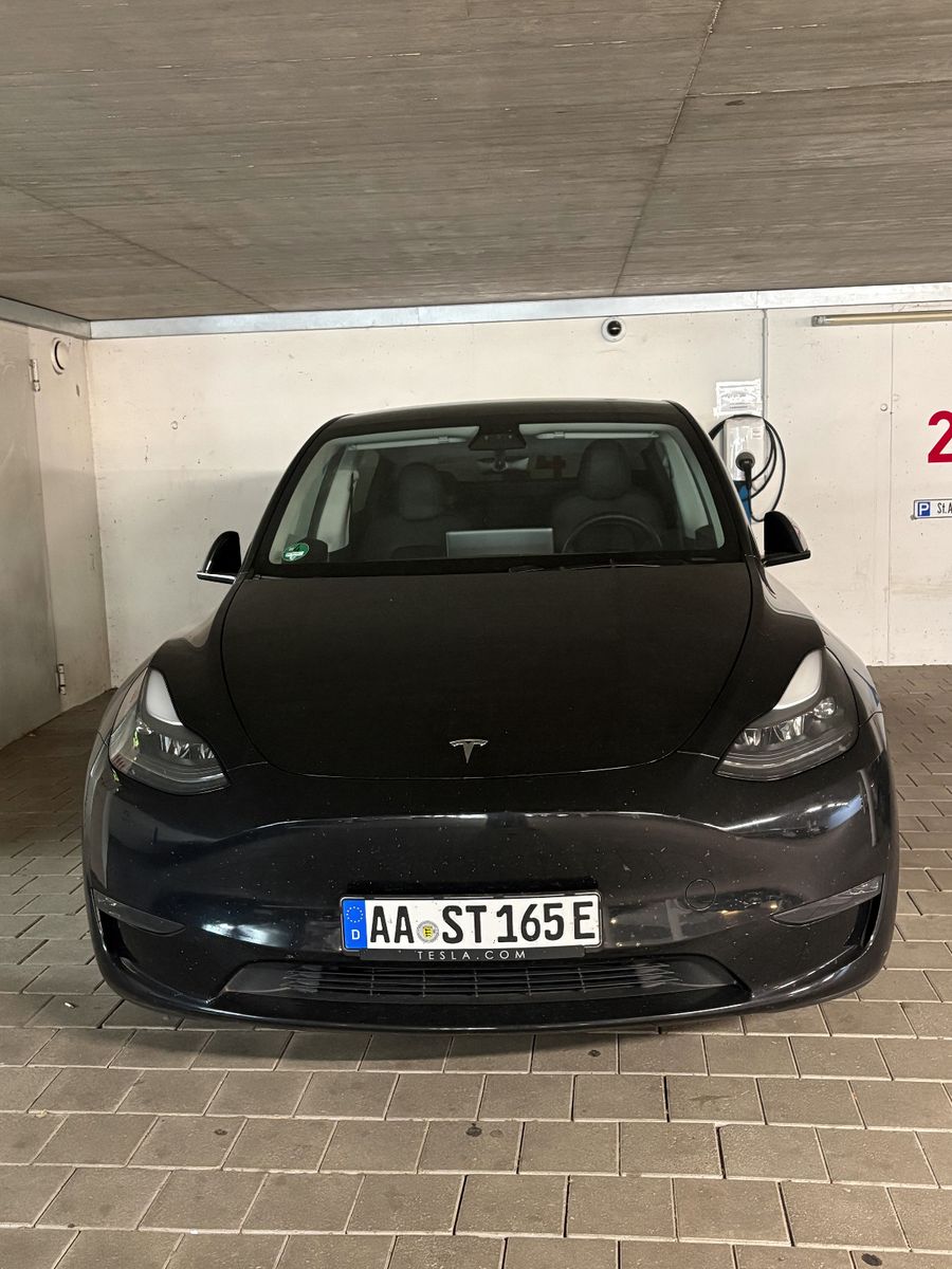 TESLA Model Y Hinterradantrieb RWD RWD