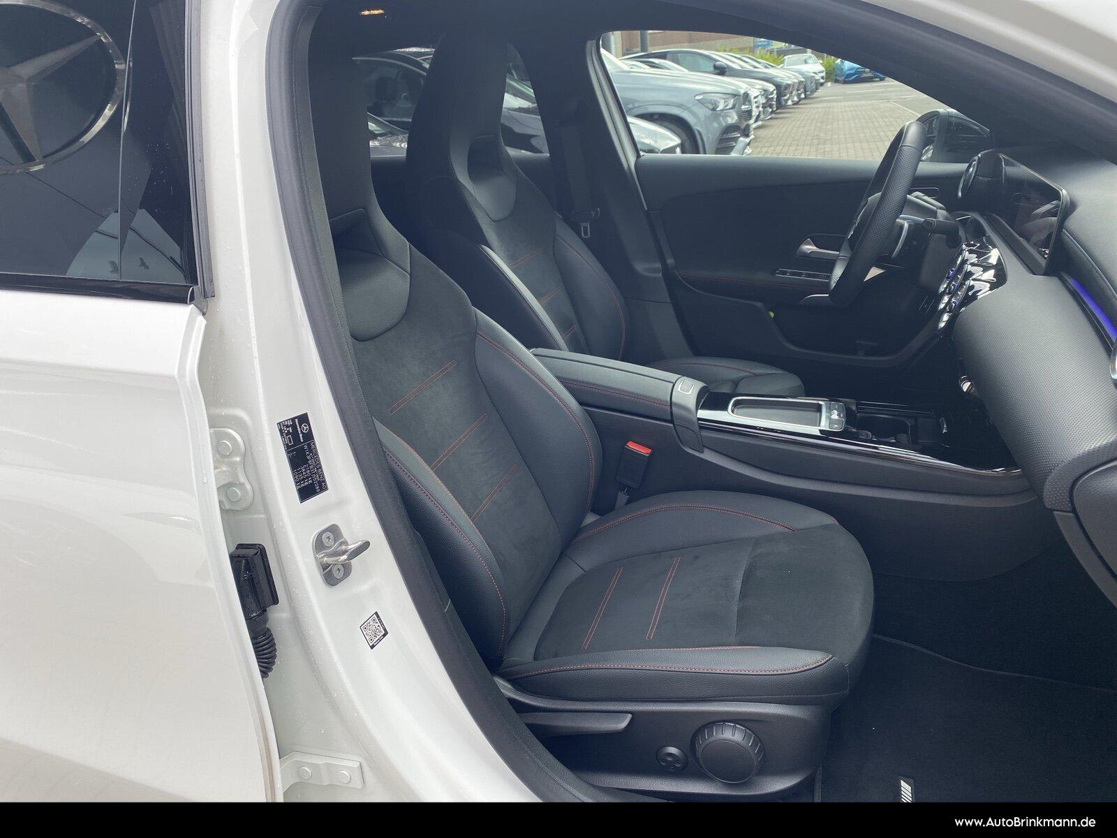 Mercedes-Benz A 250 e AMG-LINE/NIGHT/19"/MULTIBEAM/DISTRONIC