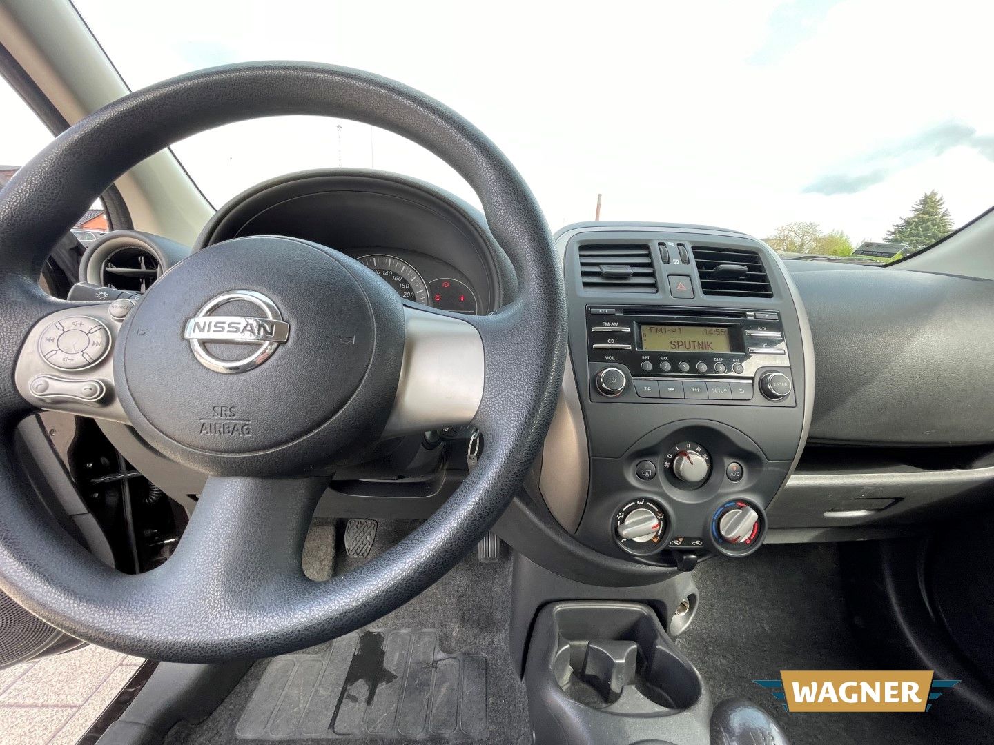 Fahrzeugabbildung Nissan Micra First 1.2 Klimaanlage Isofix Tüv Neu