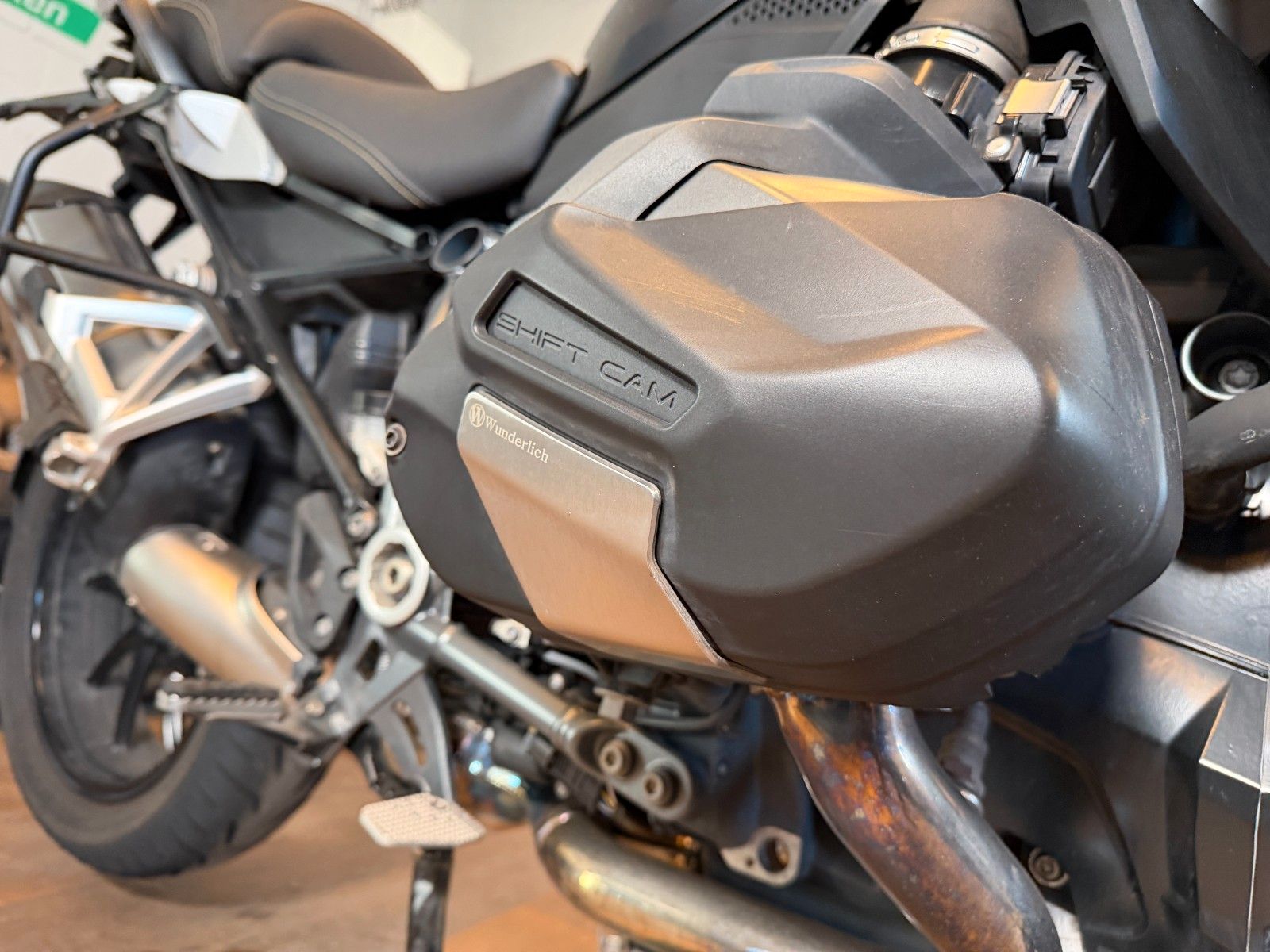 Fahrzeugabbildung BMW R 1250 GS Exclusive  inkl.  WESA -35mm tief