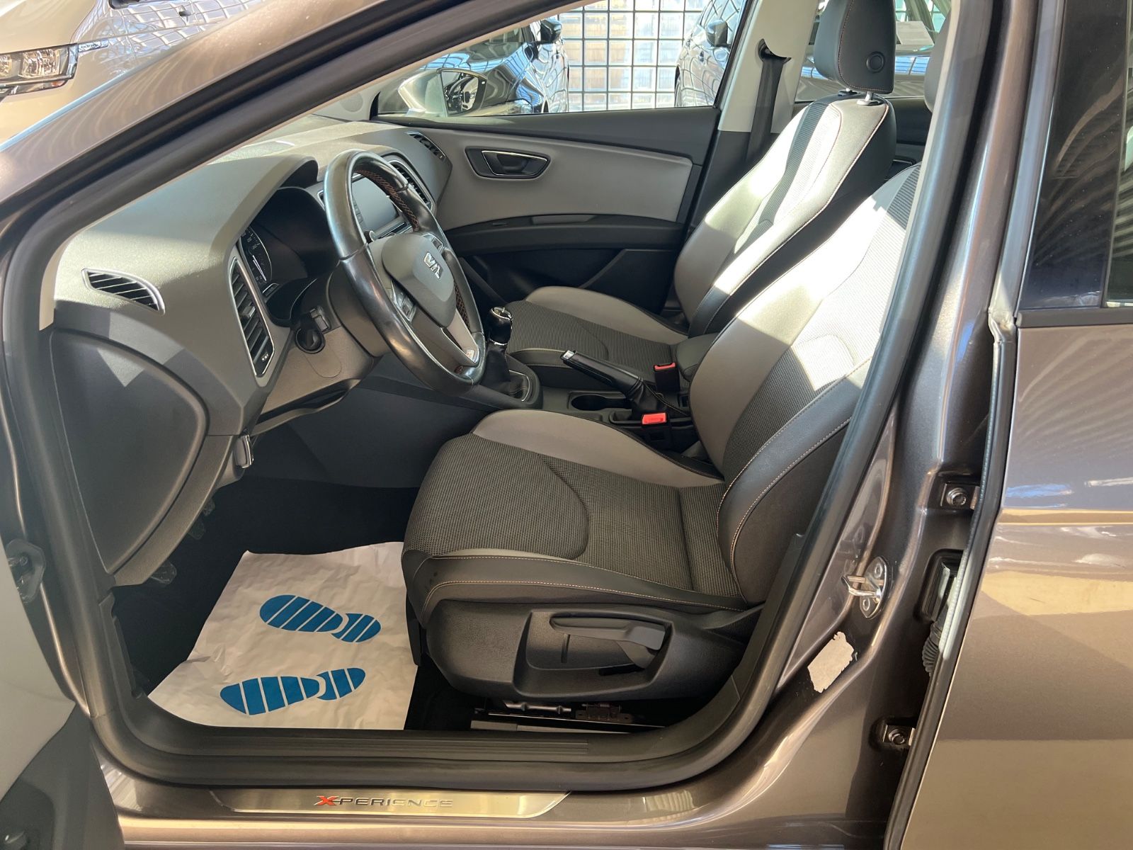 Fahrzeugabbildung SEAT Leon 2.0 TDI ST X-Perience 4Drive