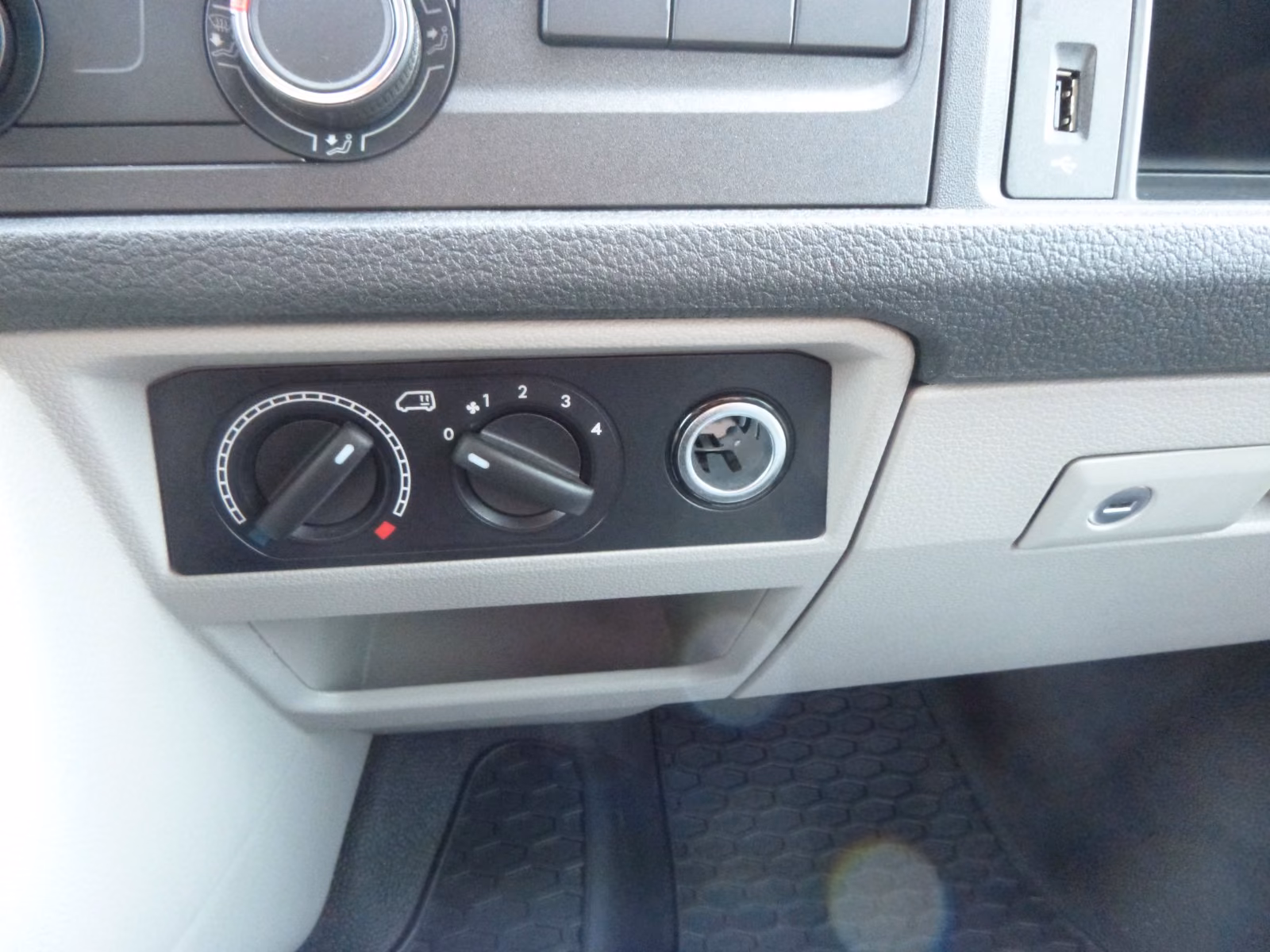 Volkswagen T6 Transporter Kasten-Kombi 4Motion, Automatik