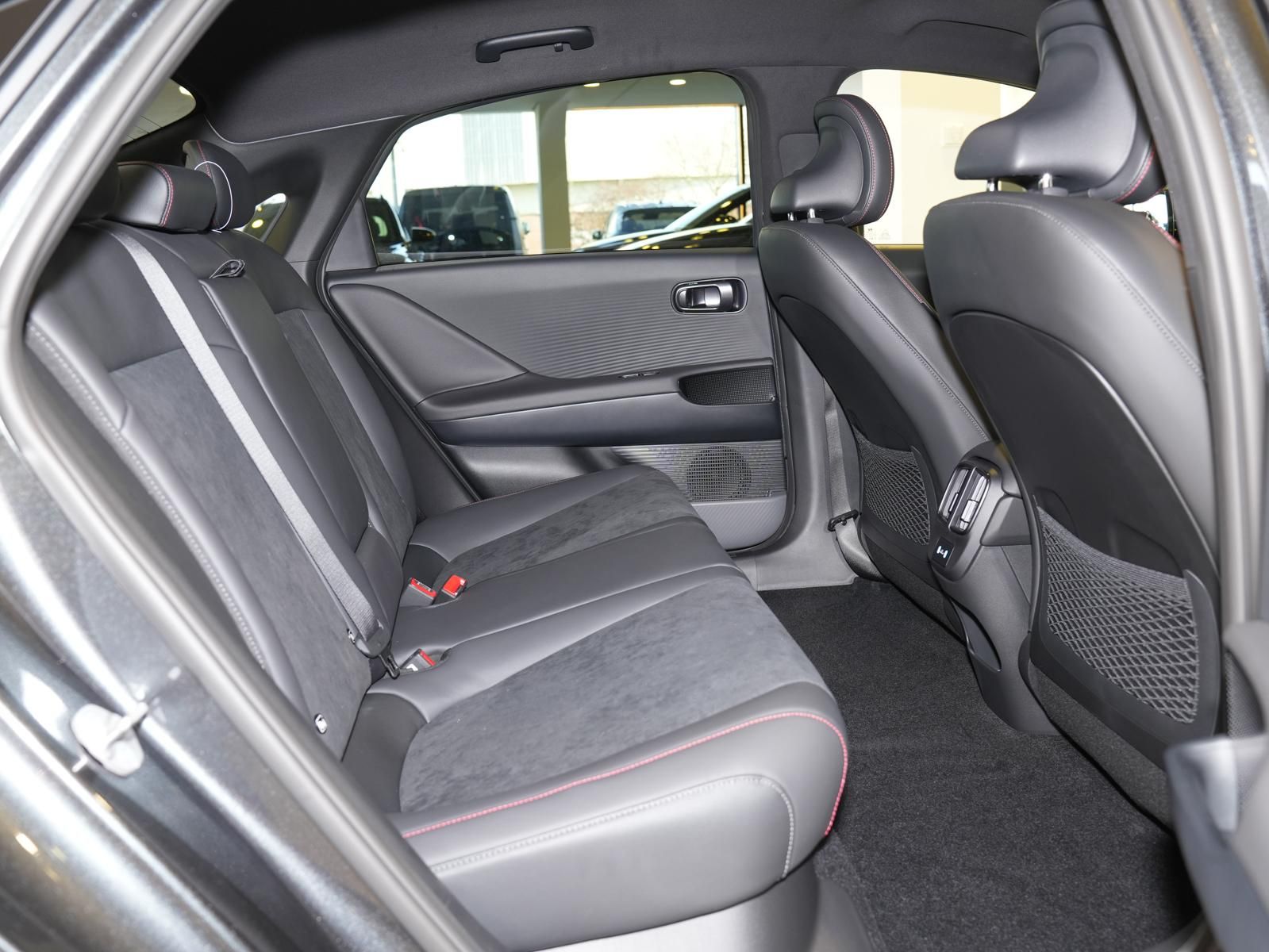 Hyundai IONIQ 6 - Bild 7