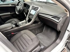 FORD Mondeo Turnier 2.0 TDCi Business Edit*Navi*Sitzh