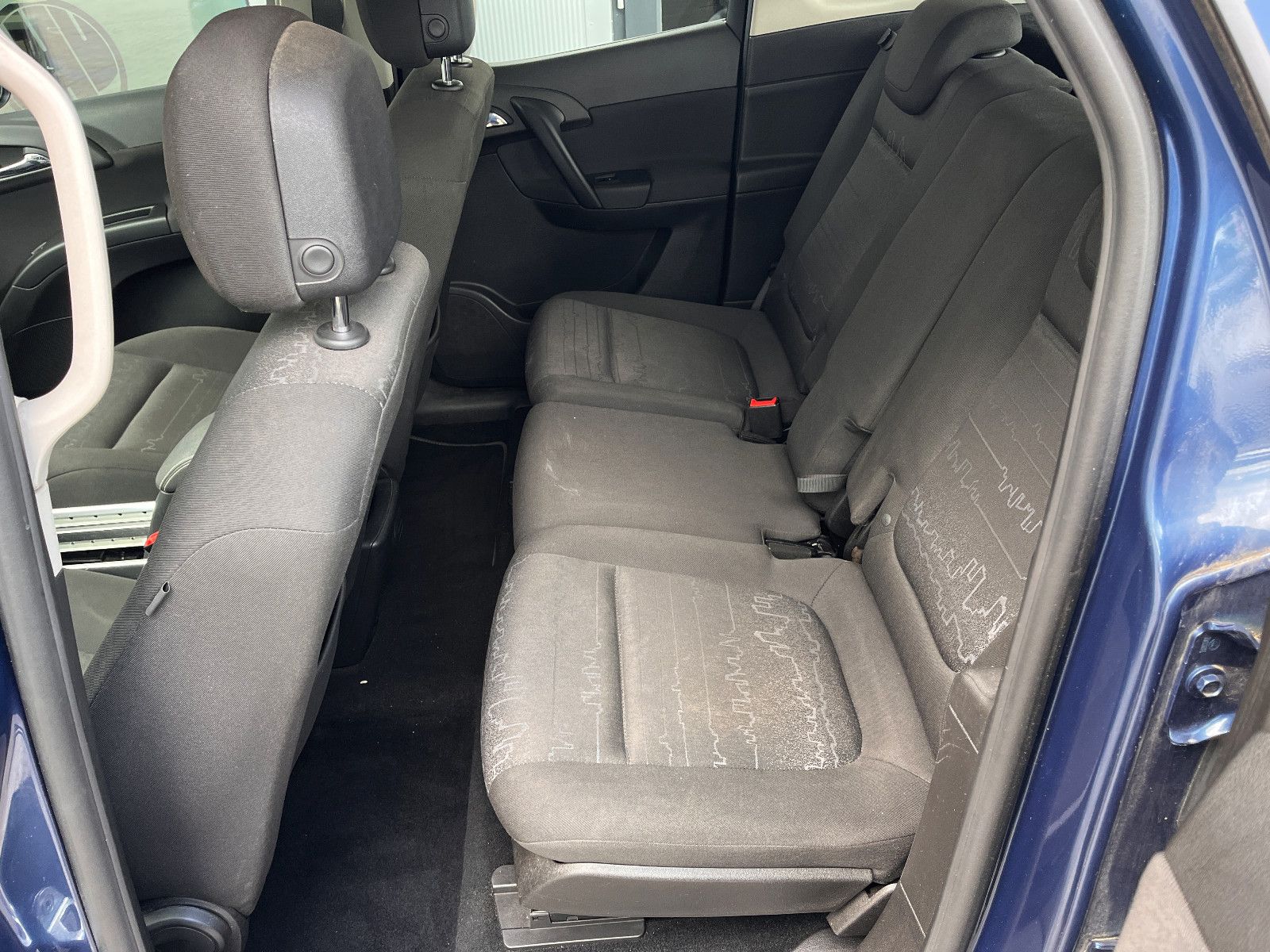 Fahrzeugabbildung Opel Meriva B Edition