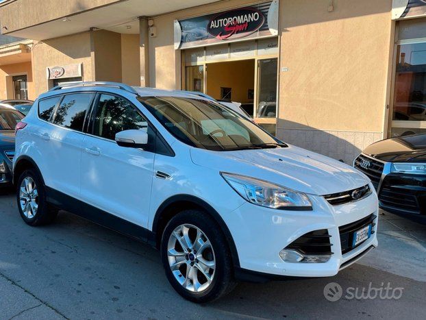 Ford Kuga titanium