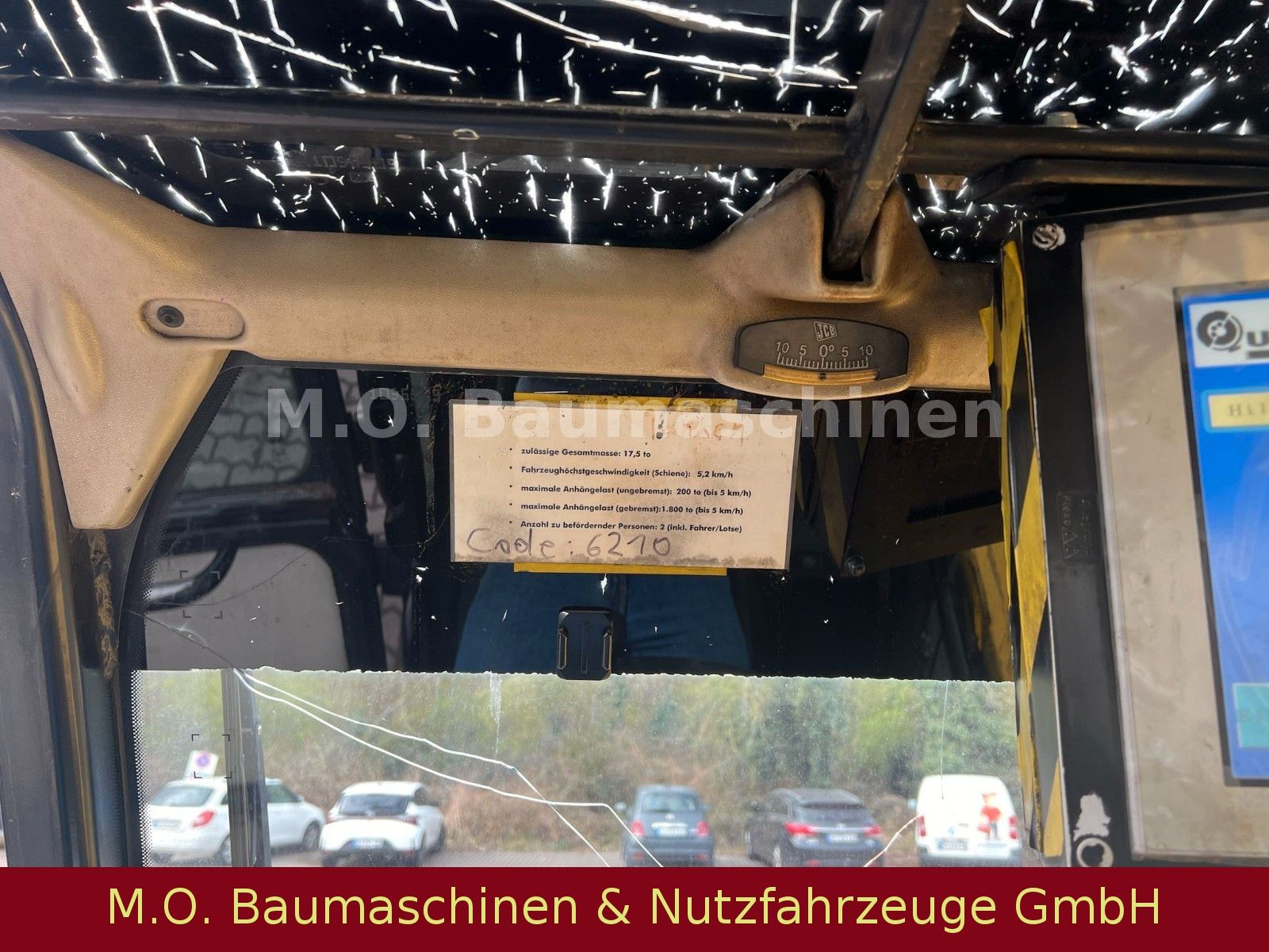 Fahrzeugabbildung JCB UCA Trac RB 18/Zweiwegefahrzeug/Lokomotive