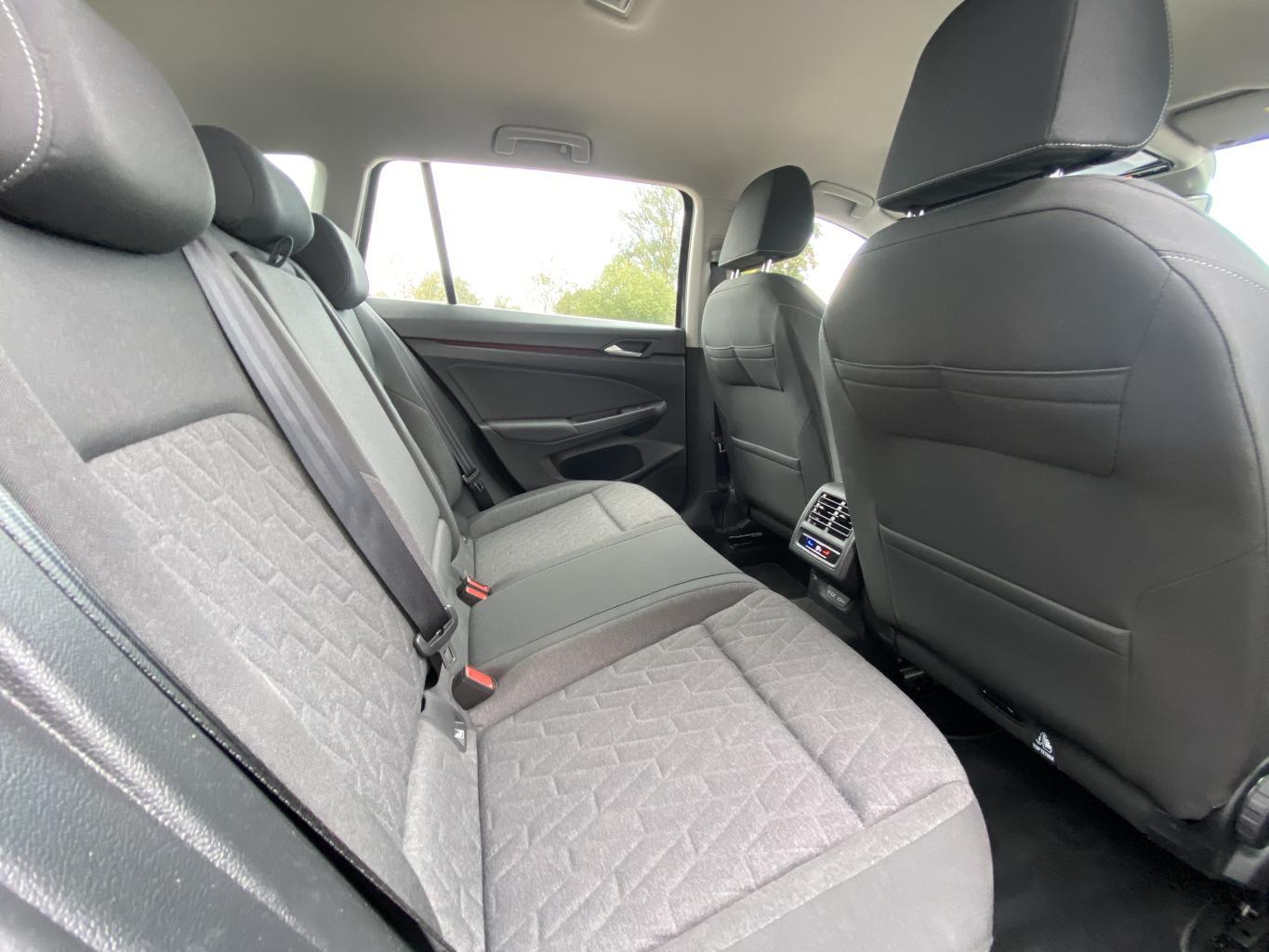 Volkswagen Golf Variant 1.5 eTSI DSG LIFE AHK+APP-CONNECT+A, миниатюра 19