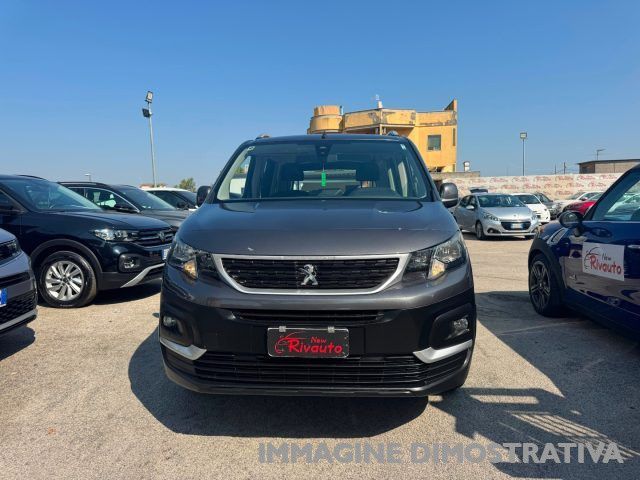 Image of Peugeot Rifter