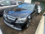 Mercedes-Benz E 63 AMG - Mercedes E 63 AMG mit Anhängerkupplung