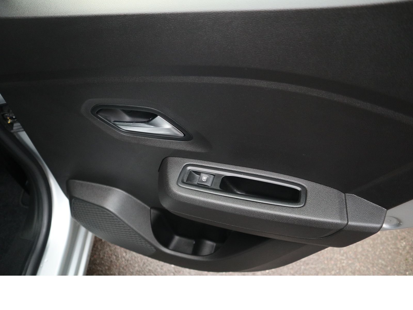 Fahrzeugabbildung Dacia Sandero Comfort Navi Tempo Scheckheftgepflegt