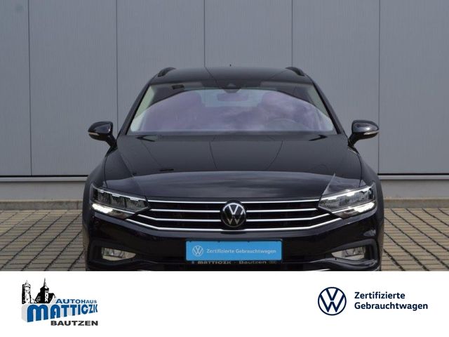 Passat Variant 1.5 TSI DSG R-Line Sport AHK/18-Z