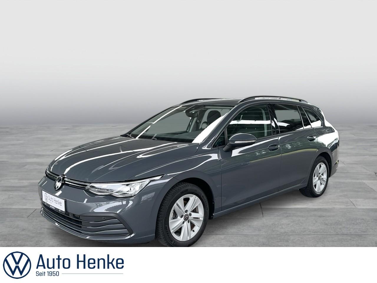 Volkswagen Golf VIII Variant 1.0 TSI NAVI + ACC + AHK
