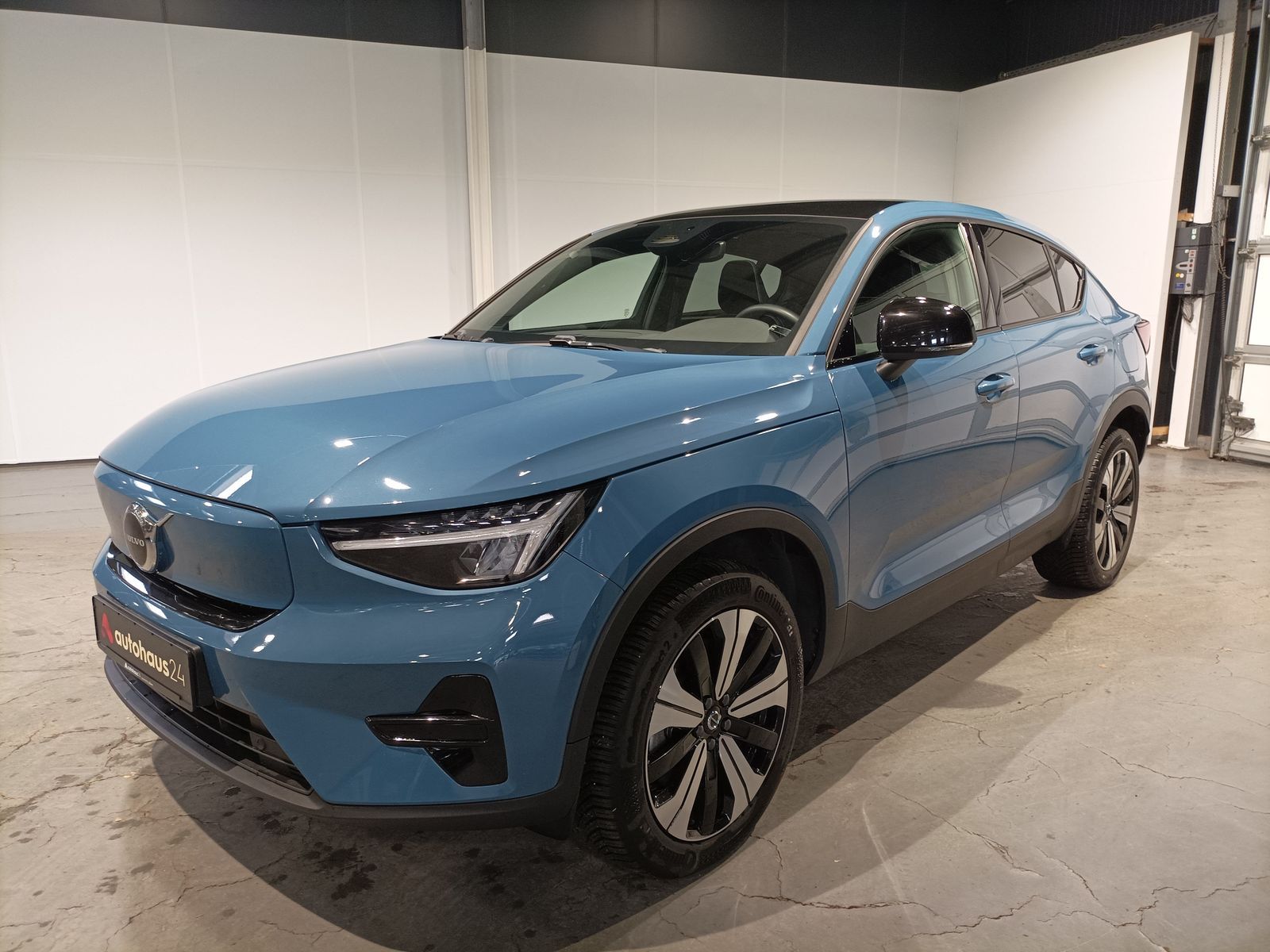 Volvo C 40 78 kWh Twin Pure AWD Core|LED|Navi|Kamera imagem 3