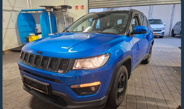 Jeep Compass 1.4 MultiAir 103kW Night Eagle