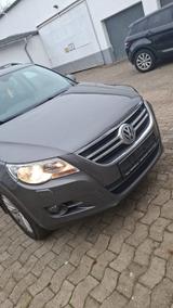 Volkswagen Tiguan 2.0 Automatik /Benzin 170PS - Volkswagen Tiguan: 170 Ps
