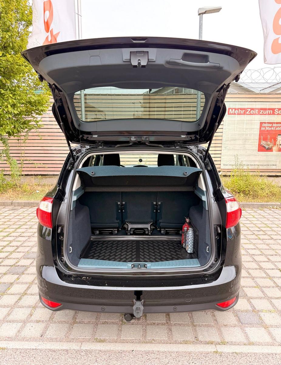 Ford C-MAX 2012 — photo 12