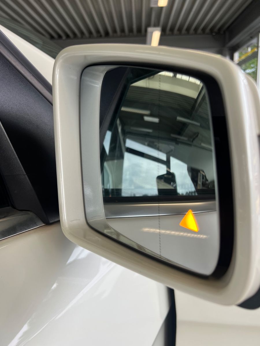 Fahrzeugabbildung Mercedes-Benz ML 350 d BlueTec 4Matic * 1.HAND * GEPFLEGT *