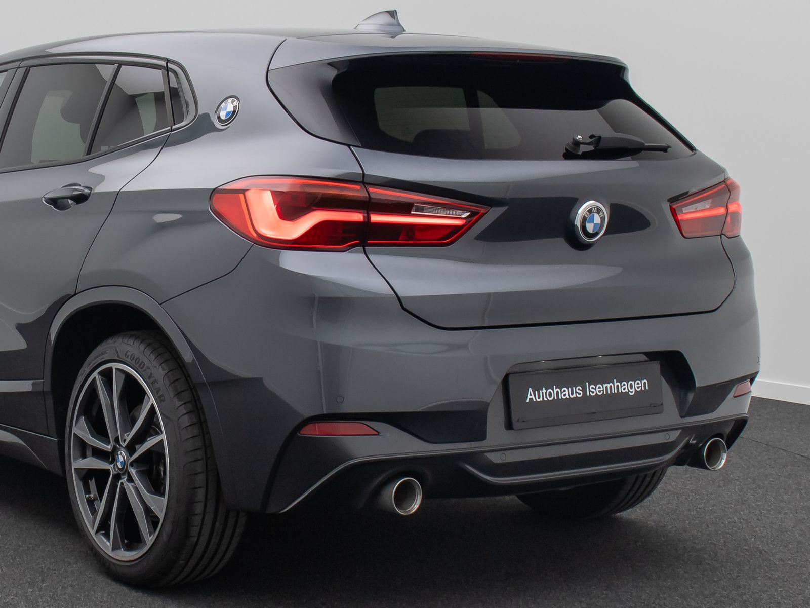 Fahrzeugabbildung BMW X2 xD20d M Sport Navi+ Alarm DAB HUD H/K 19Zoll