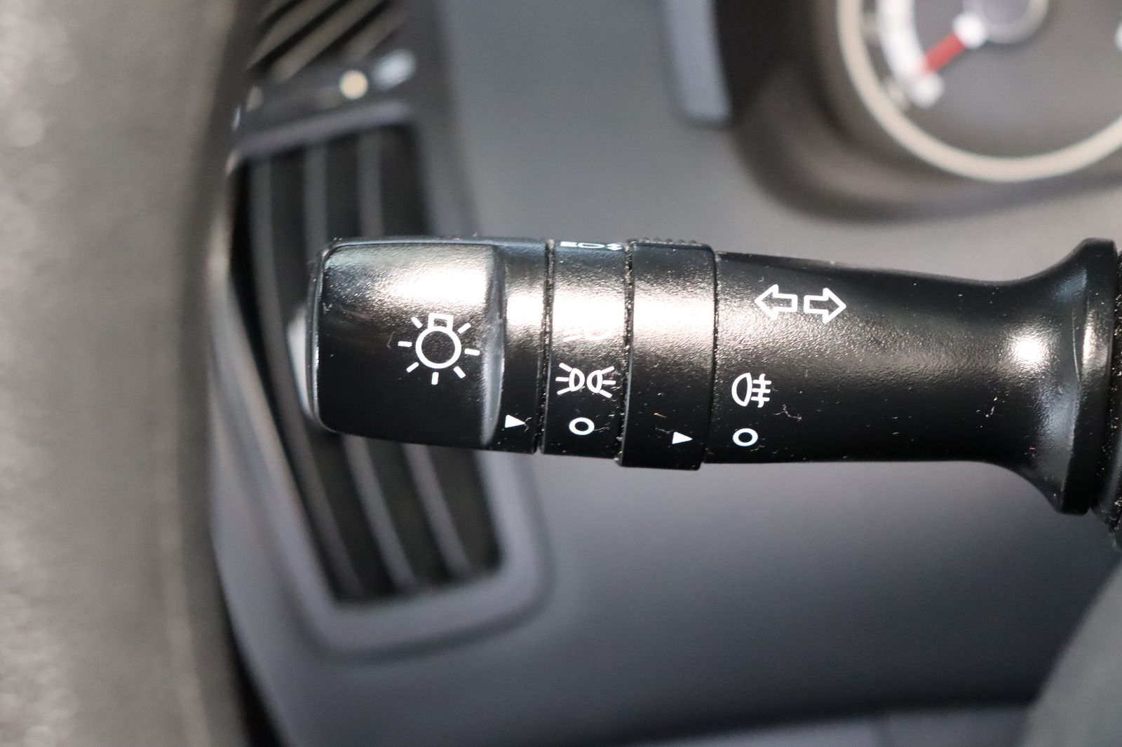 Fahrzeugabbildung Kia ceed 1.4 CVVT * Navi * RFK * HU/AU bis 11.26