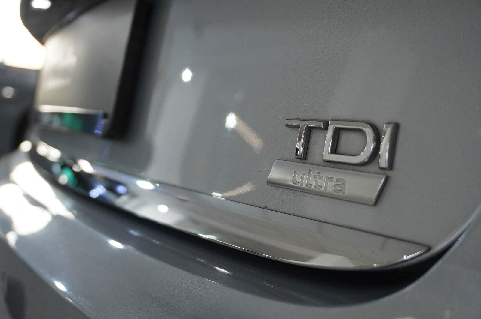 Fahrzeugabbildung Audi A6 Avant 2.0 TDI ULTRA S-TRONIC NAVI/LED/SHZ/AHK