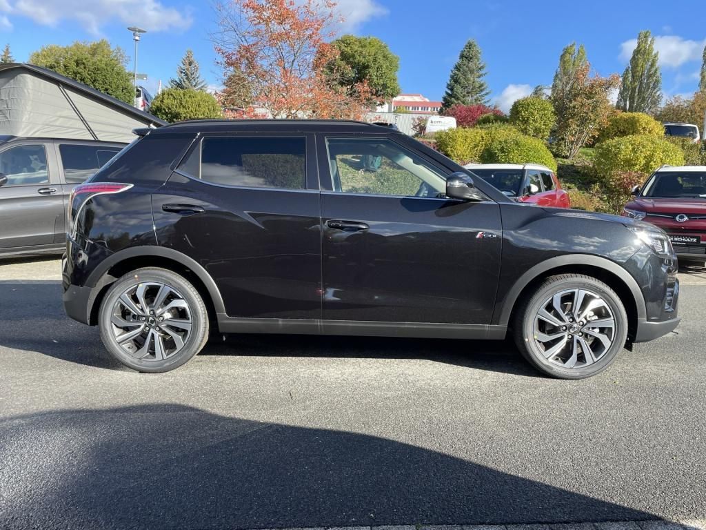 Fahrzeugabbildung Ssangyong Tivoli 1.5 Onyx *SHZ*Automatik*Navigation*Kamera