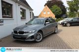 BMW 318 d Automatik Scheinwerfer LED=PANORAMADACH - BMW 318 mit Diesel-Antrieb: Kombi