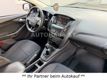 Ford Focus - 11