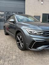 Volkswagen Tiguan 2.0 TDI SCR 4MOTION R-Line AllSpace - Volkswagen Tiguan 7 Sitzer