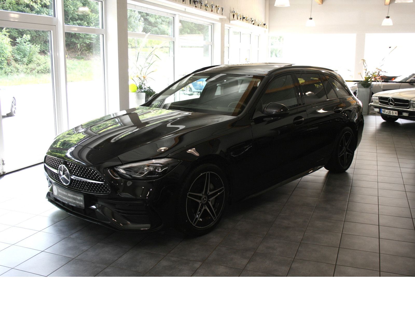 Fahrzeugabbildung Mercedes-Benz C 180 T AMG *Night*Memory*Pano-Dach*Totwinkel