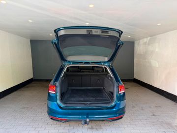 Volkswagen Passat Variant - 7