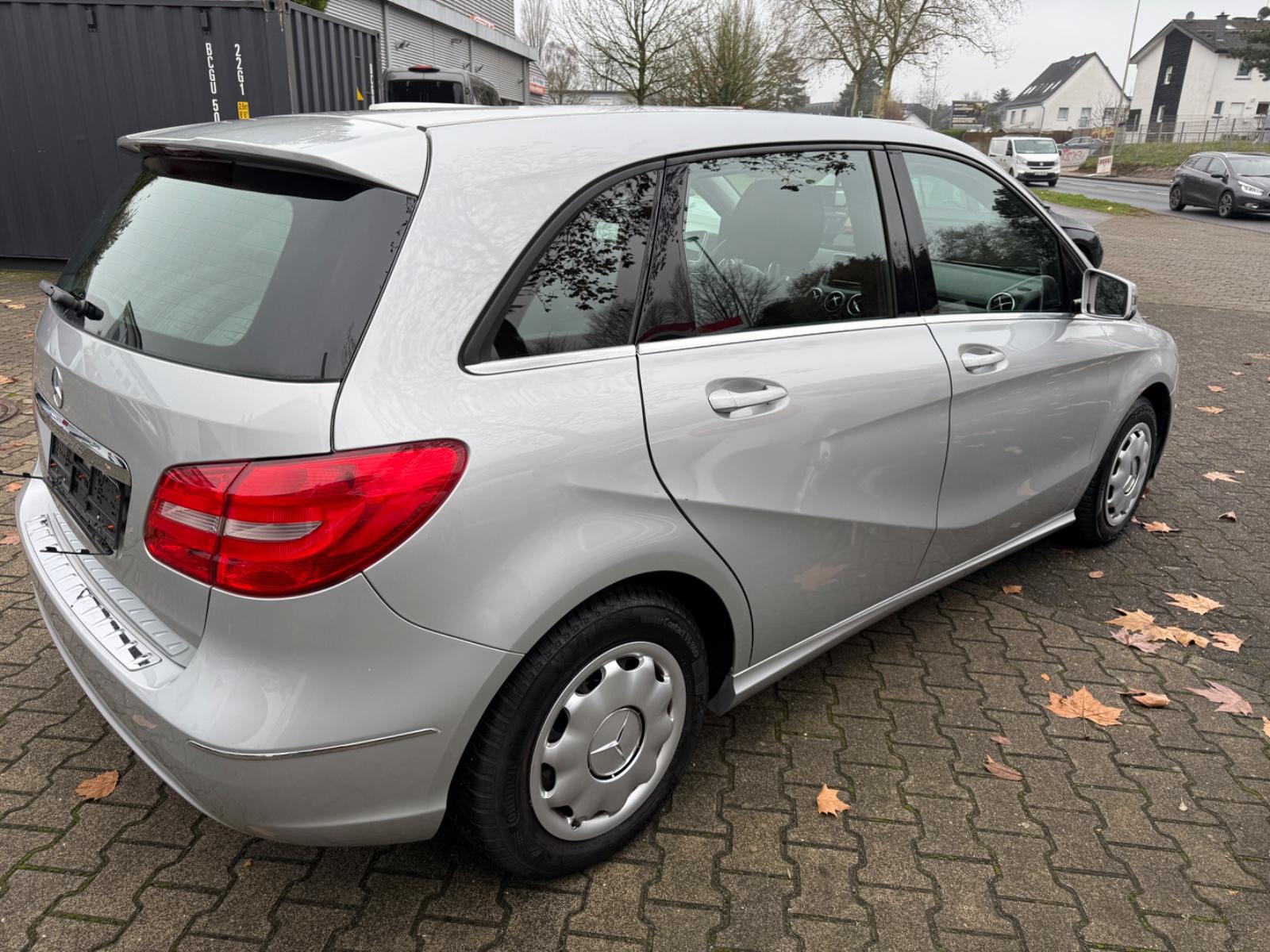 Mercedes-Benz B 180 B B 180