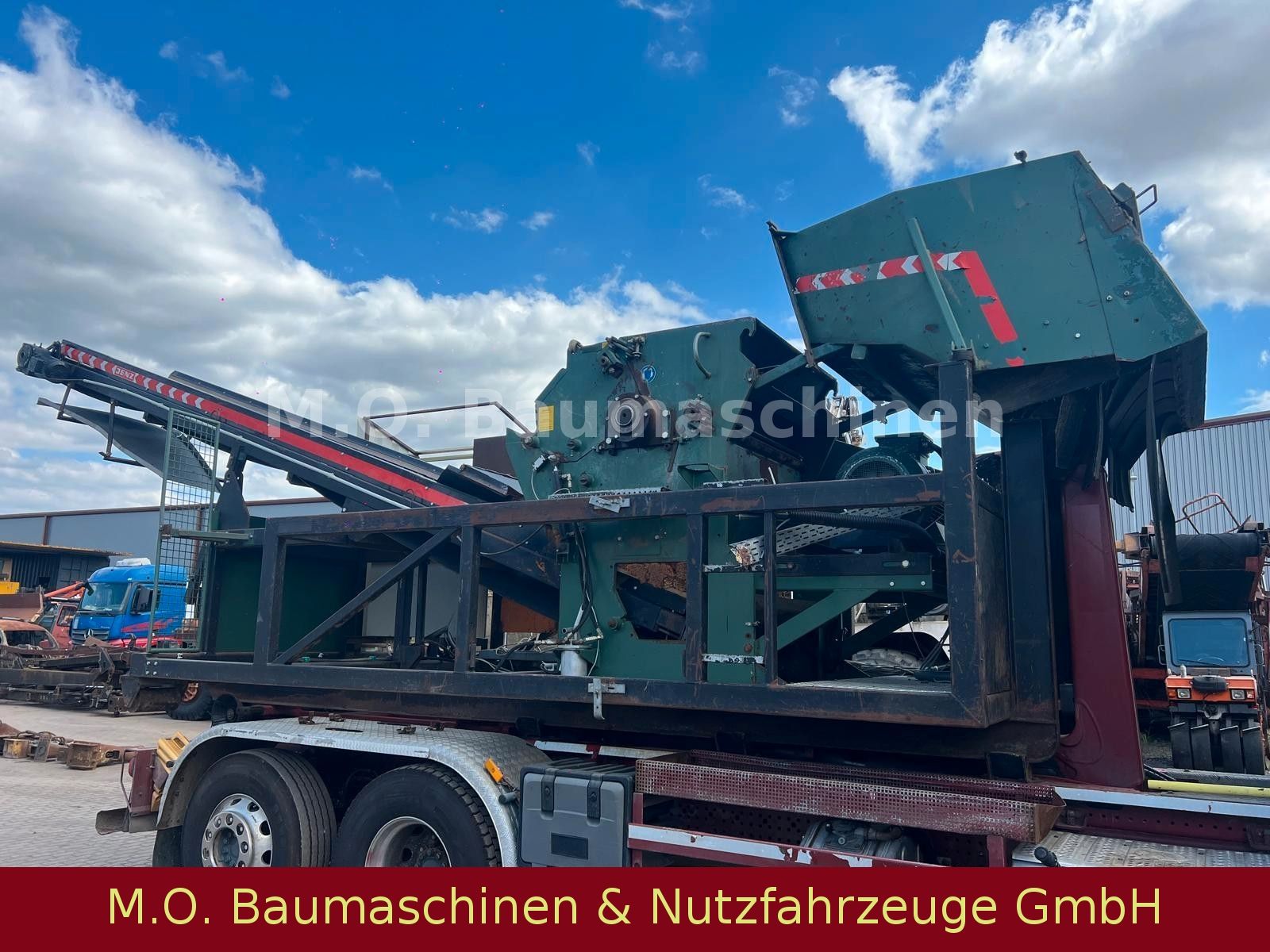 Fahrzeugabbildung Andere Jenz Holzbrecher Schredder Arbeitsmaschine