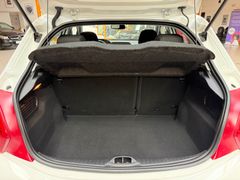 PEUGEOT 208 Allure|SHZ|PDC|BT|USB|Klimaanlage|Tempomat