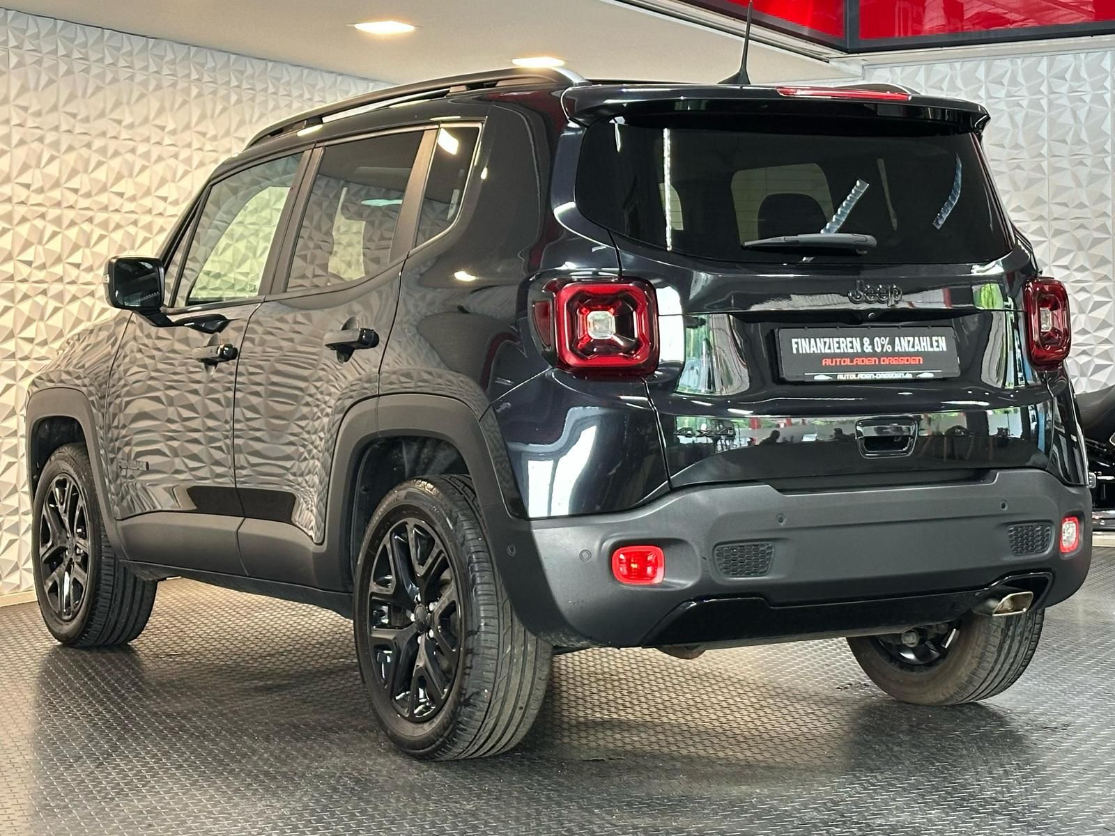 JEEP Renegade 1.3 ALL BLACK LIM 4x4 LED#ACC#SPUR#CAM - Image 5