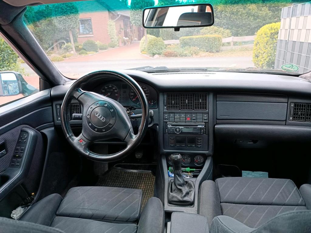 Audi 80