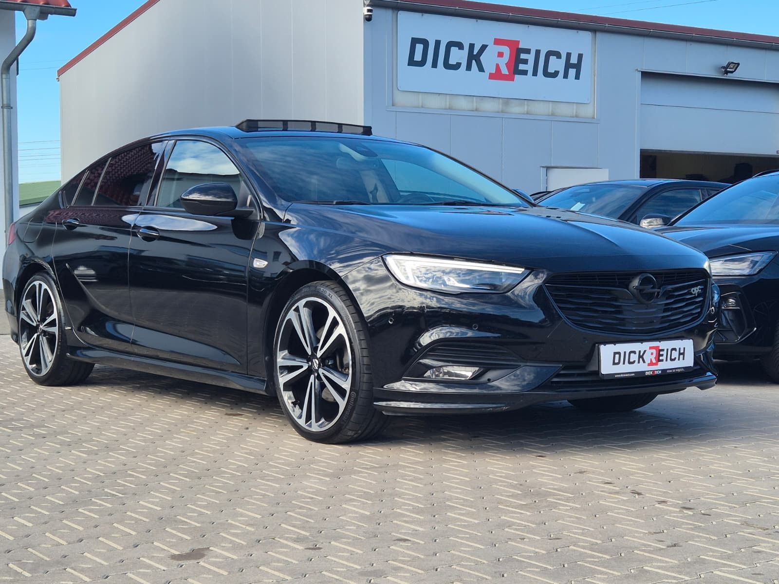 Fahrzeugabbildung Opel Insignia OPC Exclusive 4x4 ILUX*LEDER*BOSE*VOLL