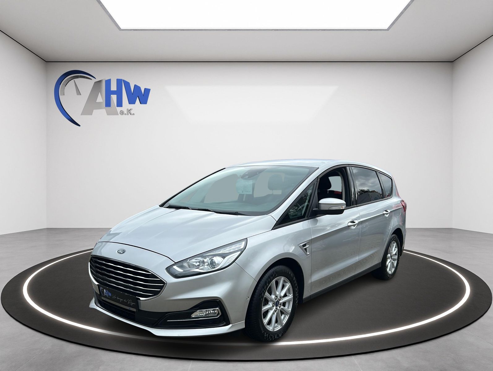 Fahrzeugabbildung Ford S-MAX 2,0 EcoBlue. Aut. TREND