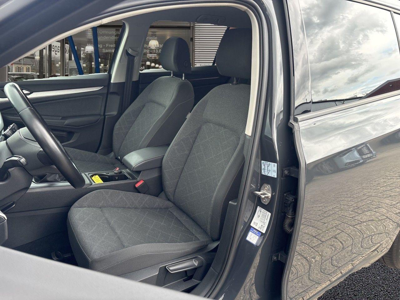 Volkswagen Golf VIII Variant Life, миниатюра 11