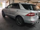Mercedes-Benz ML 250 CDI BlueTec 4MATIC EU6 NAVI SCHIEBEDA EU6 - Mercedes-Benz ML 250 aus 2012