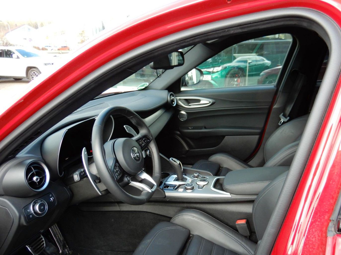 Fahrzeugabbildung Alfa Romeo Giulia MY24 2.0T Veloce vom AR Vertragshändler