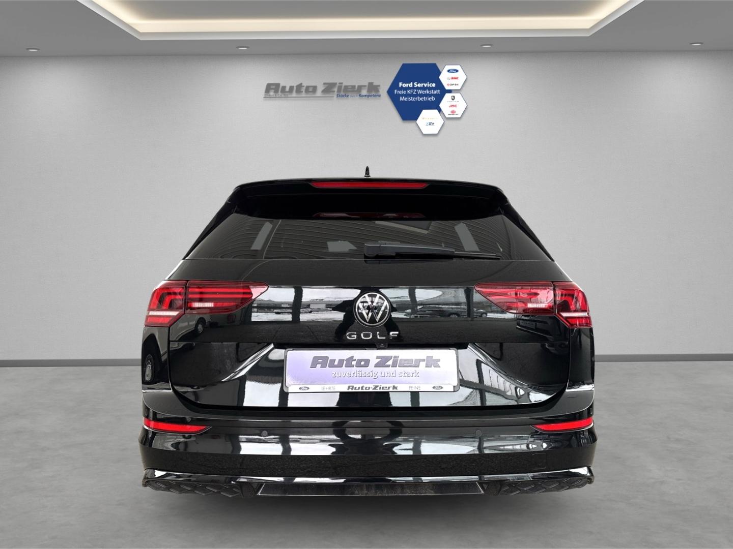 Volkswagen Golf VIII Variant 1.5 eTSI DSG R-Line ACC RFK LE, миниатюра 5