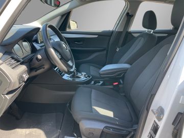 BMW 218d Active Tourer Advantage*Facelift*Buisness*