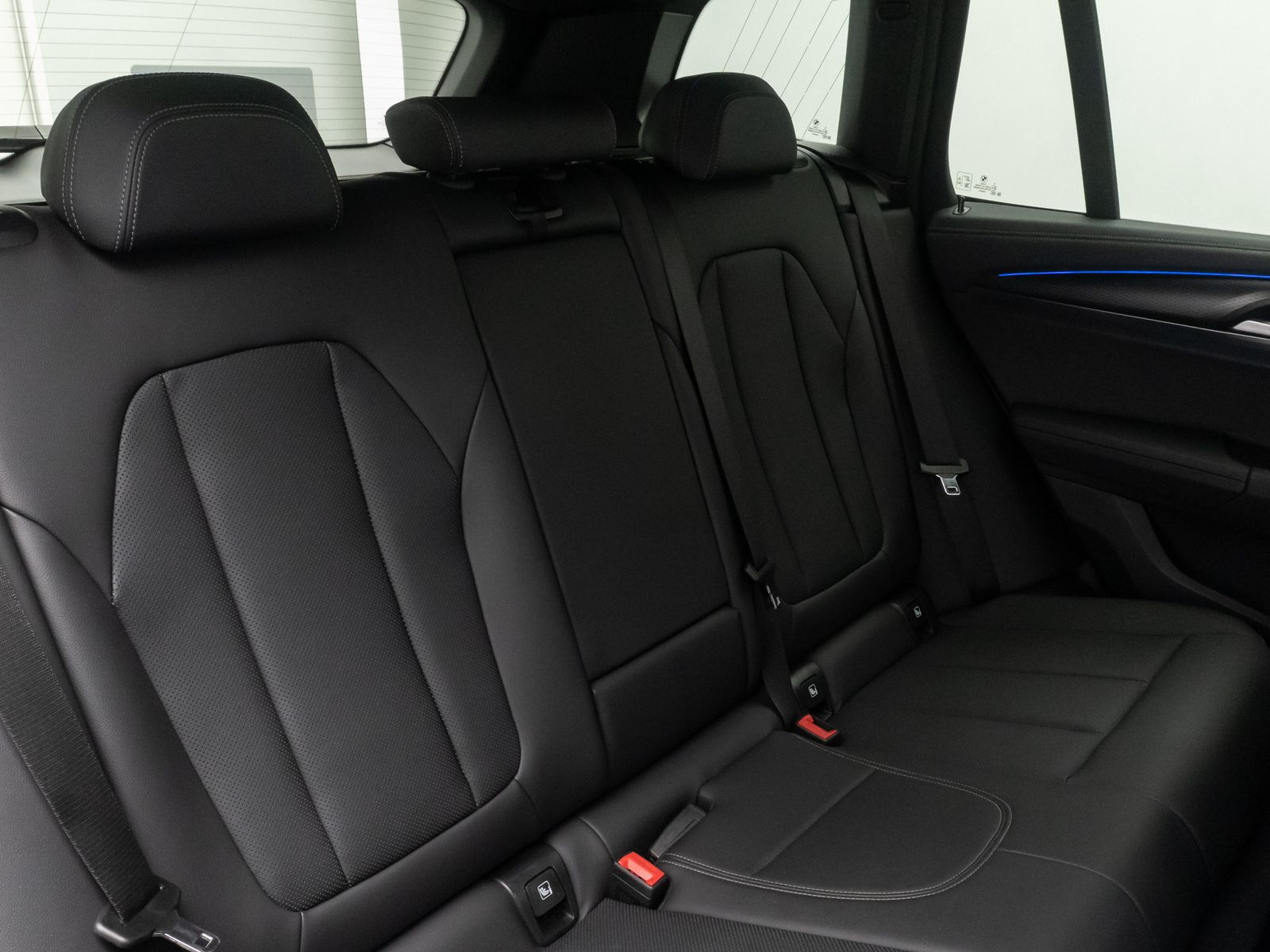 Fahrzeugabbildung BMW X3 xD30d M Sport 360°Laser Standheizung HiFi DAB